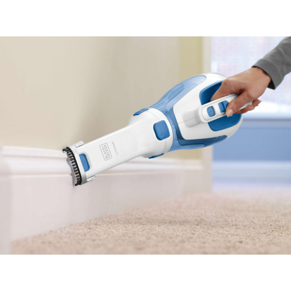 Cordless Handheld Vacuum with Rotating and Extendable Nozzle S709013