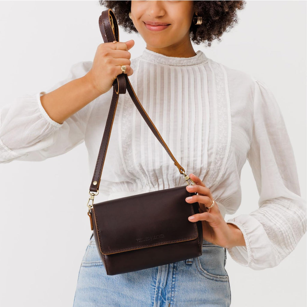 Leather Crossbody Bag K28423
