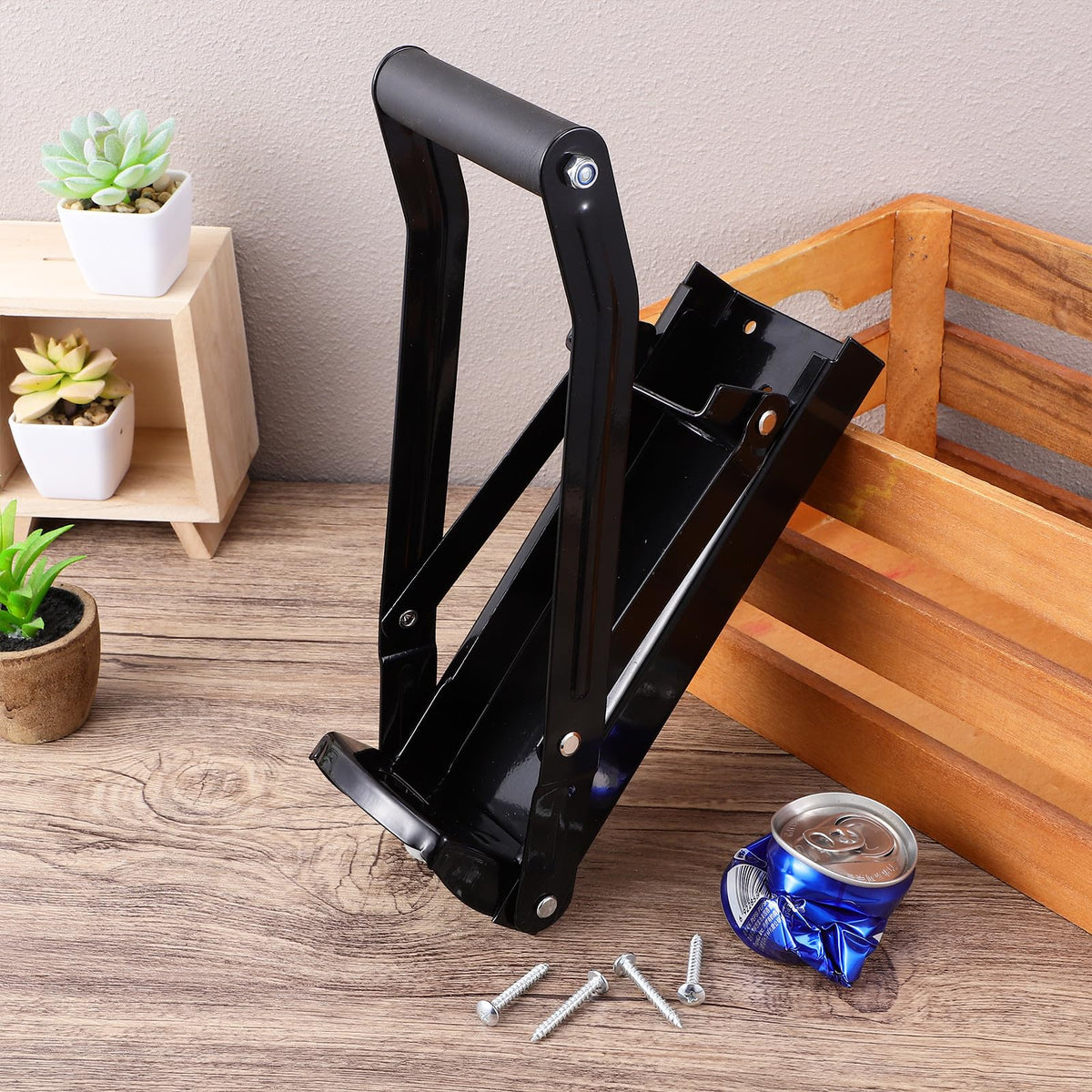 Stainless Steel Wall Mounted Can Crusher with Bottle Opener D6556