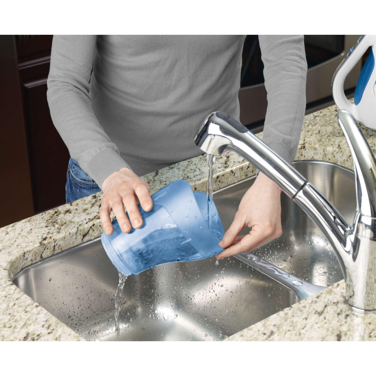 Cordless Handheld Vacuum with Rotating and Extendable Nozzle S709013